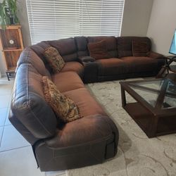 Sectional Couch With Reclining Seats - Pick Up Only