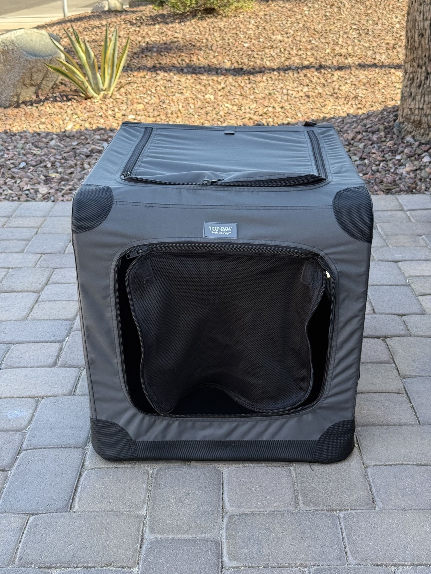 Brand New Top Paw Dog Crate