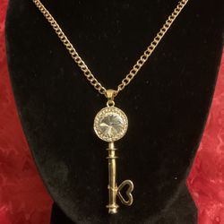 30” Gold Necklace With A Key Pendant W/rhinestones,by Winnie
