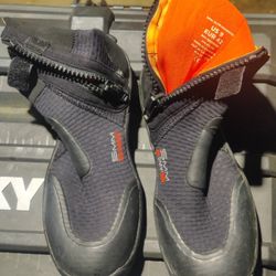 Diving Boots