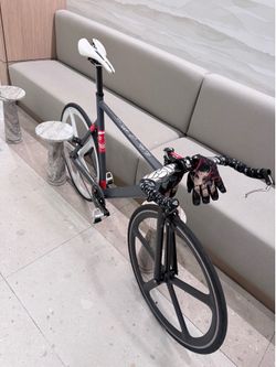Throne 60cm track bike