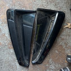 Mustang Side Scoops V6