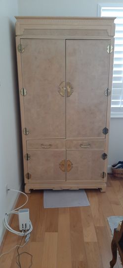 TV Cabinet / Armoire