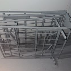Metel Bed Frame!  Very Strong