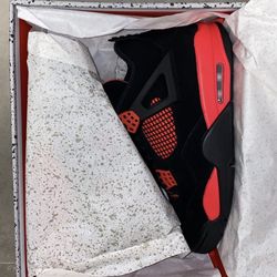 Jordan 4 Retro Red Thunder 