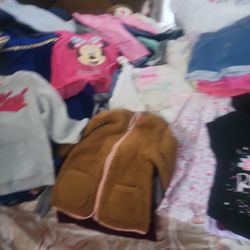 Ropa  De   3 T    5 T  Poco Uso