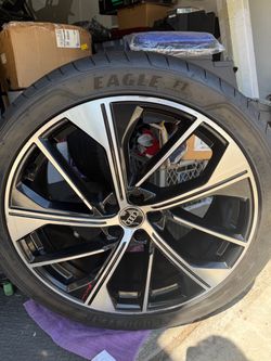Audi OEM wheels for 2022 SQ5