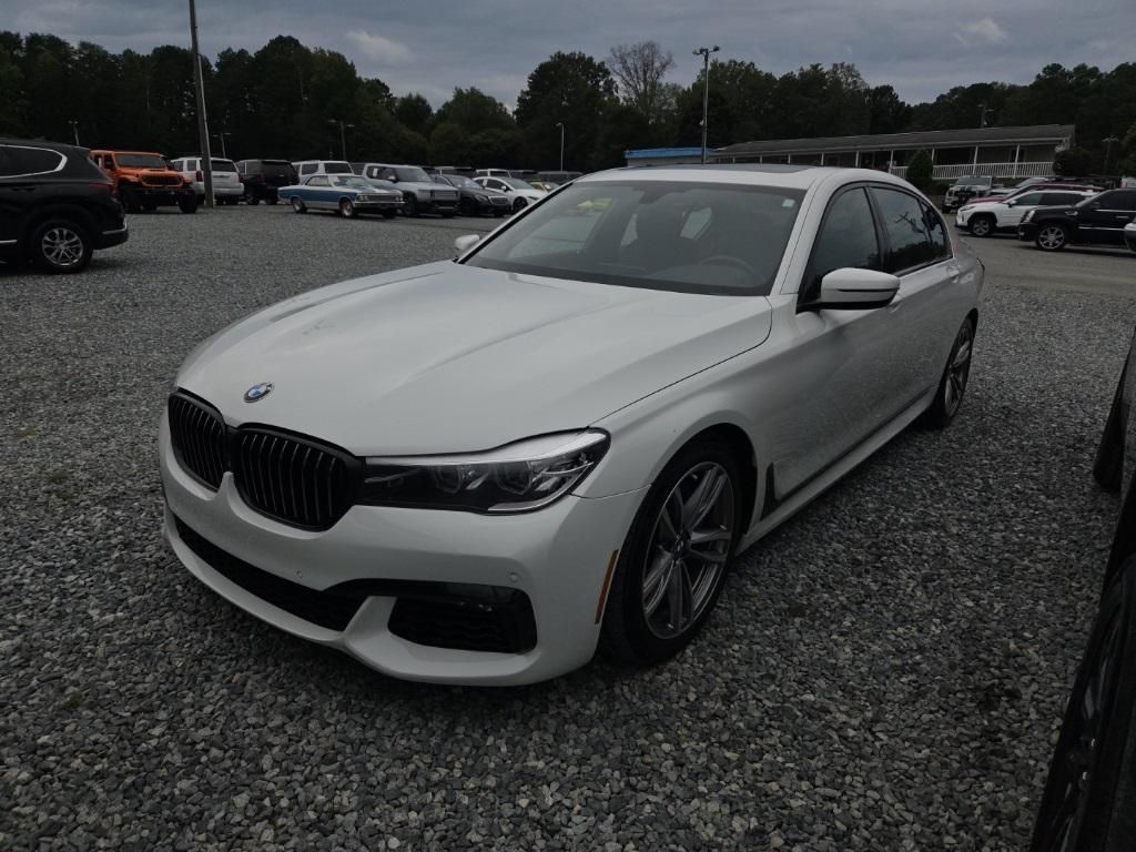 2017 BMW 740i