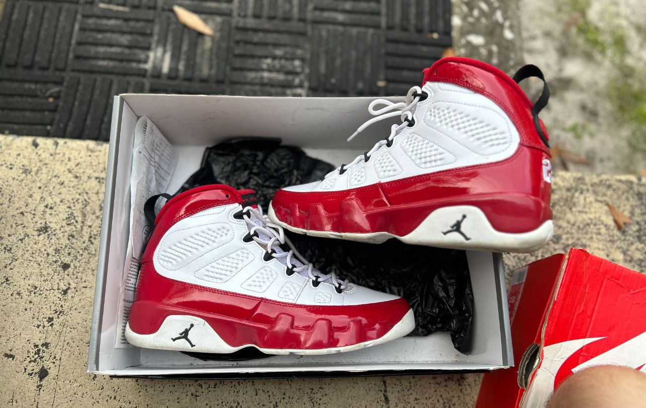 Gym Red 9s