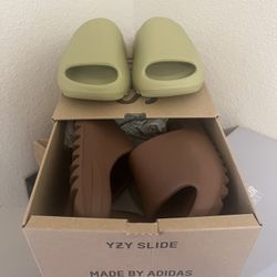 Yeezy Slides - Resin and Flax Size 5