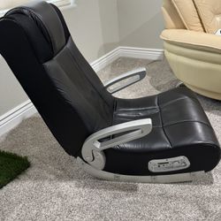 Black Gaming Chair