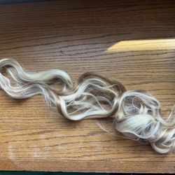 Ombre Blonde Crochet Braiding Hair – Curly Extensions (1B/27/613)