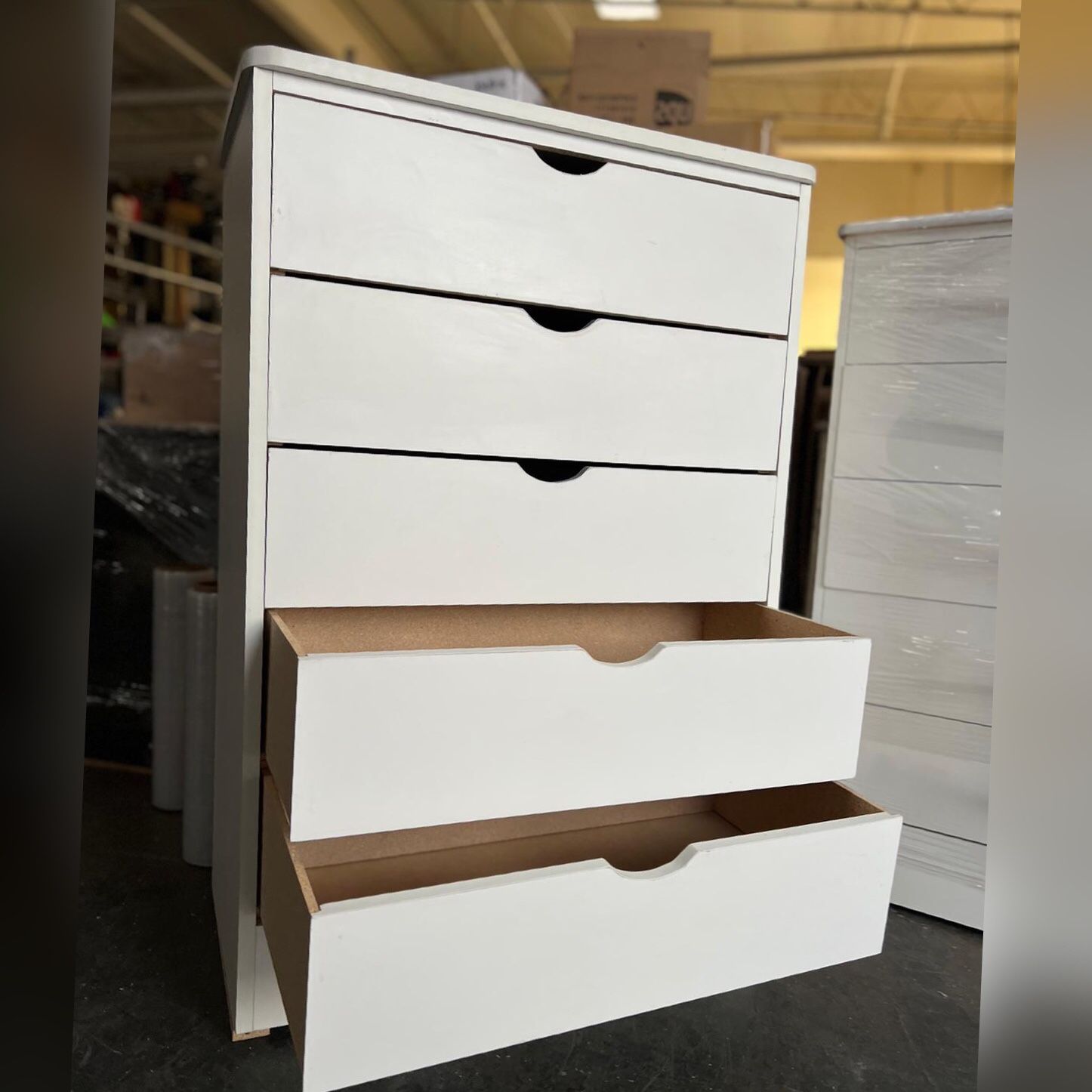 Dresser No Knobs
