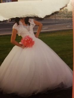 Quince dress size small