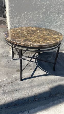 Kitchen table
