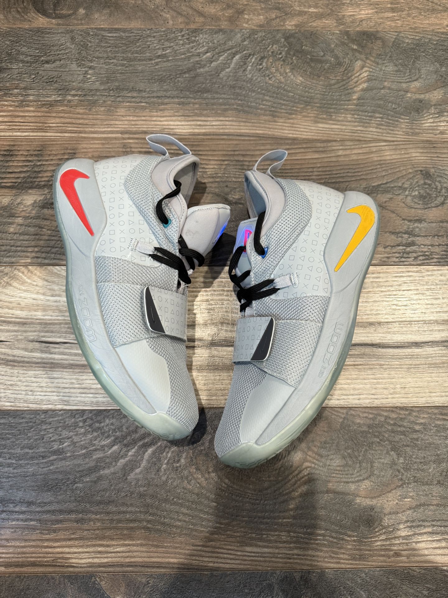 Nike Pg 2 PlayStation Size 9.5 Used