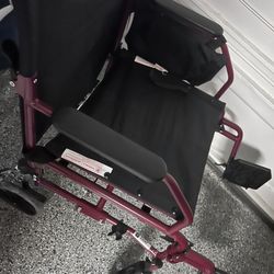 Medline Ultra Light Weight Medical Transport Wheelchair Brand New Leg Rest Wheel Chair 