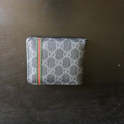 Gucci Wallet Grey