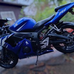 2003 Yamaha YZF R1