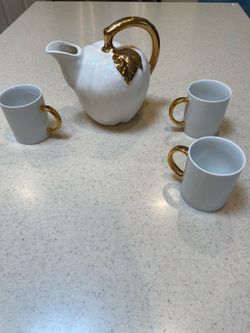 Ceramic Tea Server & Mugs