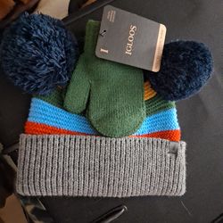 Toddler beanie and mittens and size 5 toddler  rain boots.