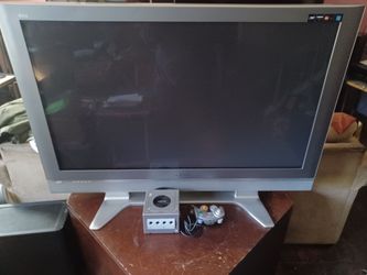 NINTENDO PLATINUM GAMECUBE SYSTEM , CONTROLLERS, GAMES ,50"PANASONIC 1080P HDTV ,REMOTE CONTROL $750 FINAL PRICE READ DESCRIPTION AND SEE ALL PICTURES