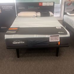 Tempurpedic ProAdapt New