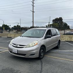 Toyota sienna van