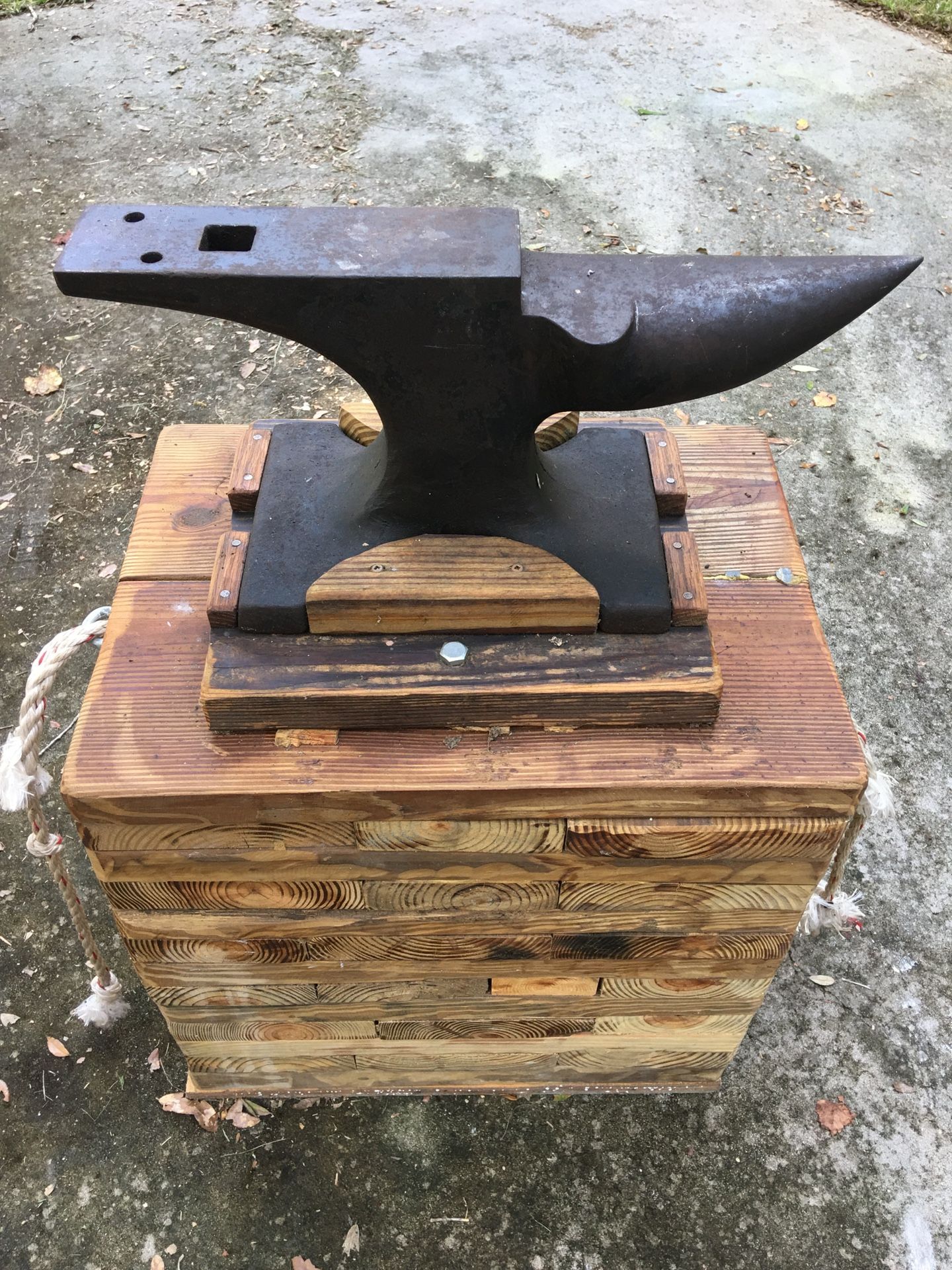 Mankel made good anvils, This one is a 70lb.