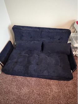 Adjustable floor Couch
