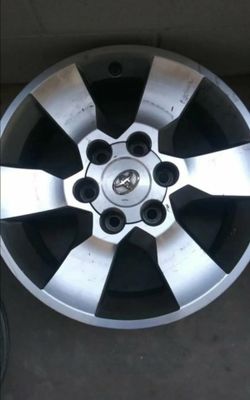 4 Toyota 4runner Stock Wheels 17"