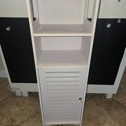 PENDING PICKUP **Small Storage Tower