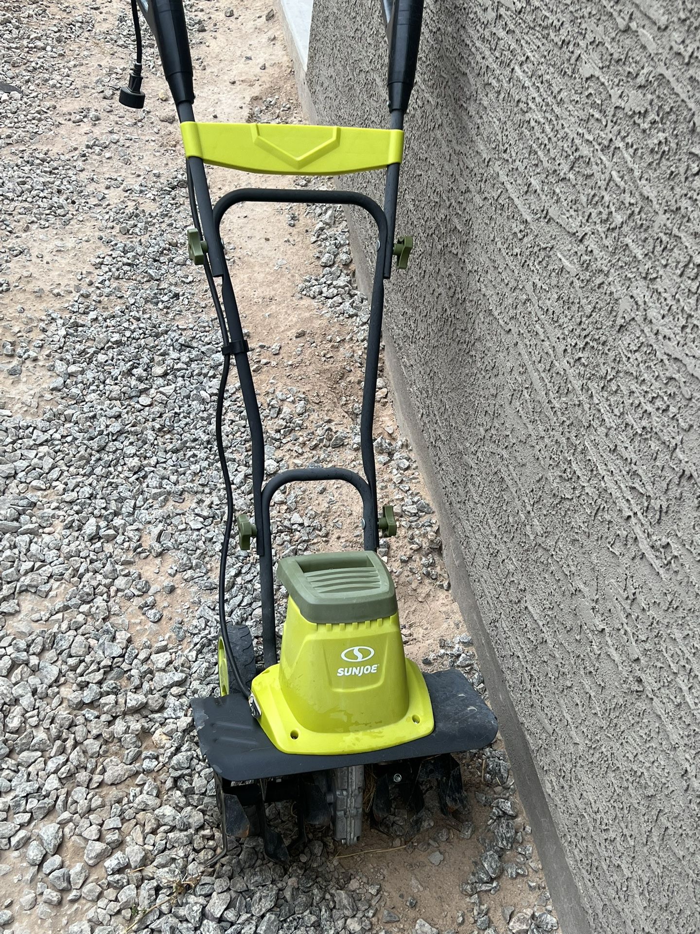 SunJoe Tiller