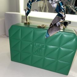 Cute Green Purse 