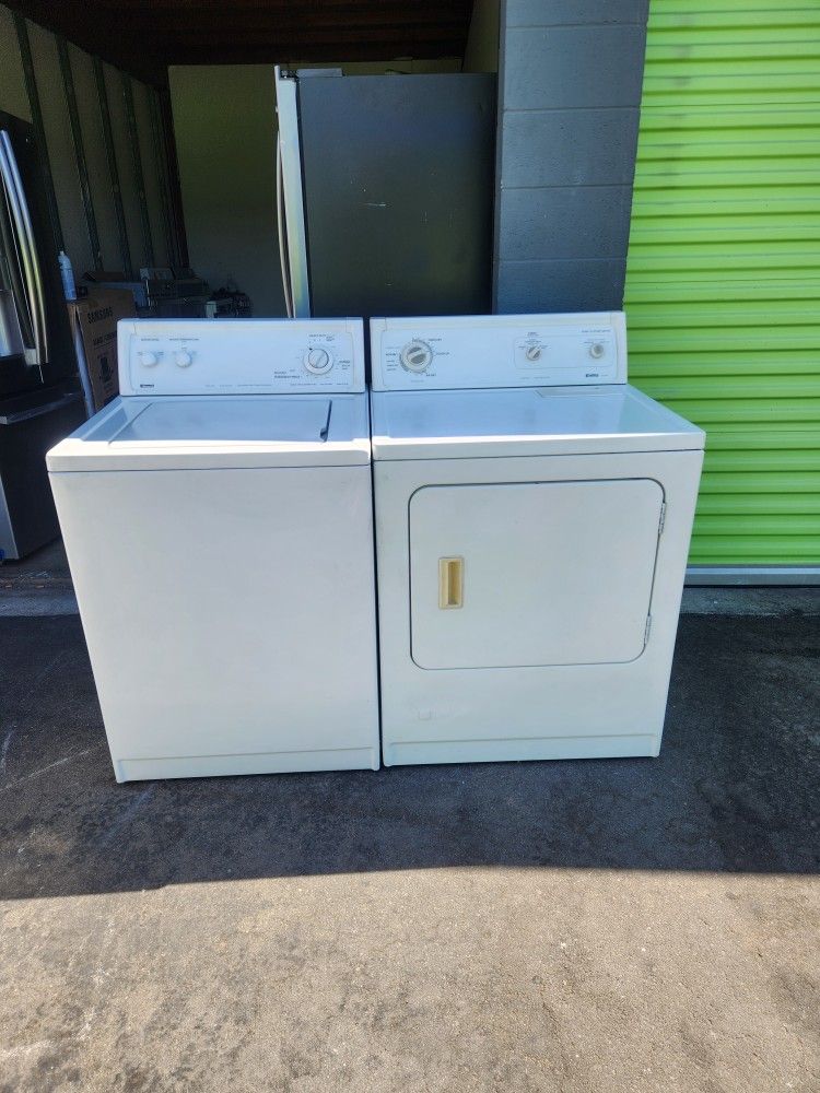 pair of washing machines are gas Kenmore brand