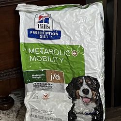 Unopened Bag Of Dog Food 