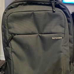 Incase Icon Laptop Backpack  