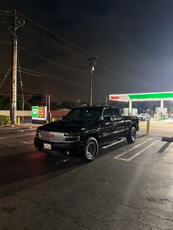 2002 GMC QUADRASTEER