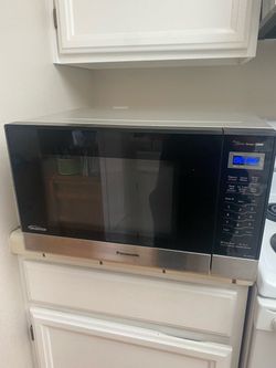 Panasonic Inverter Microwave 1200W