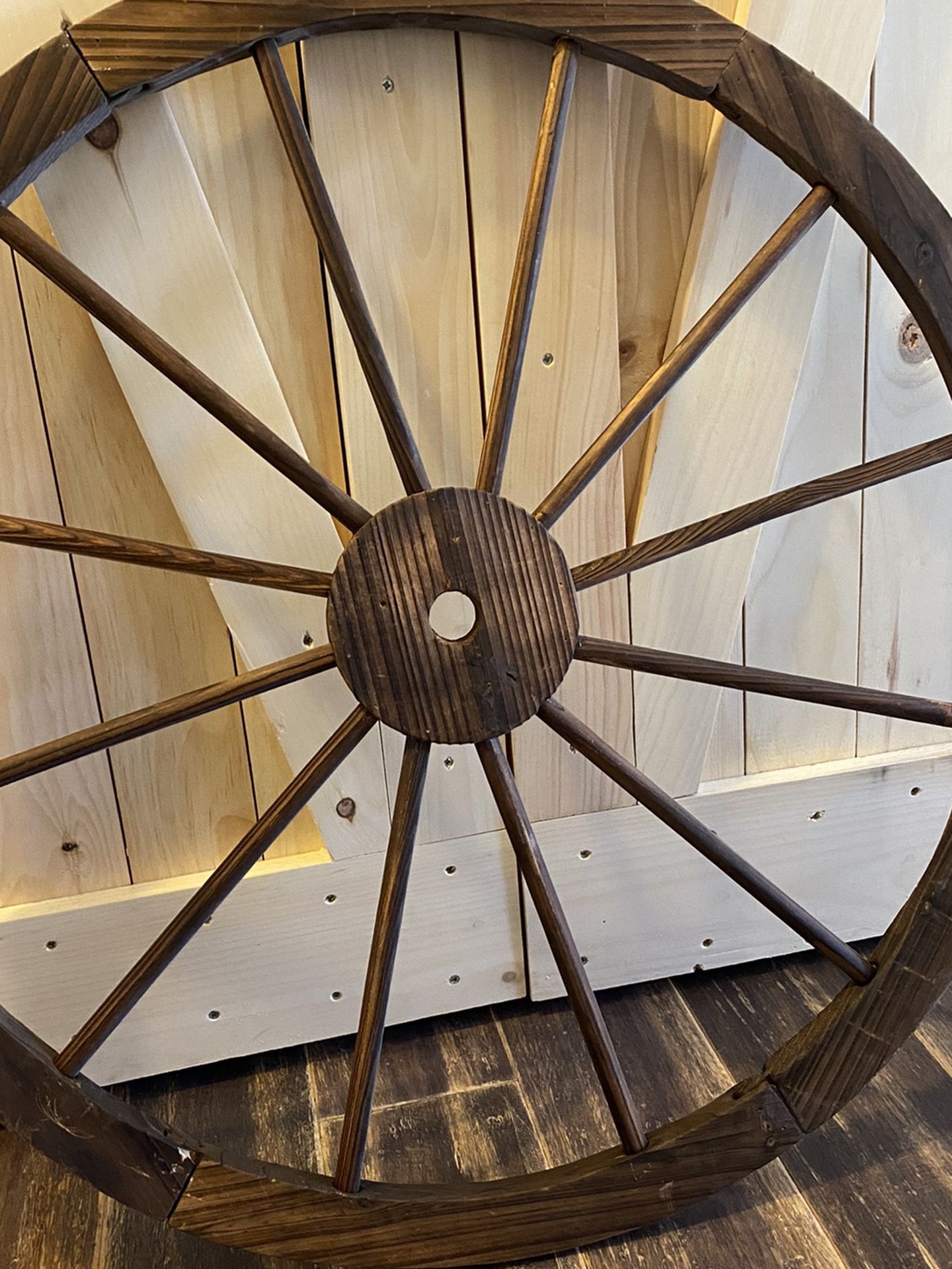 Wood Wagon Wheel
