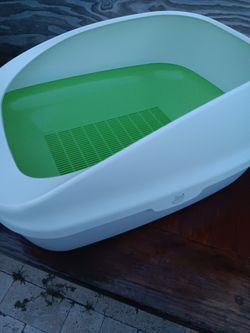 Tidy Litter Box