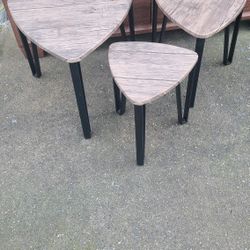 Set of 3 Triangle Nesting Tables
