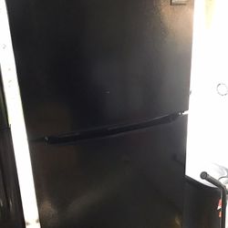 FRIDGE FRIGIDAIRE 