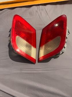 E46 sedan oem inner tail lights pair