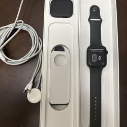 APPLE WATCH 7 SERIES EXCELLENT COND
