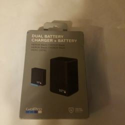 Gopro Dual Battery Charger + Battery 