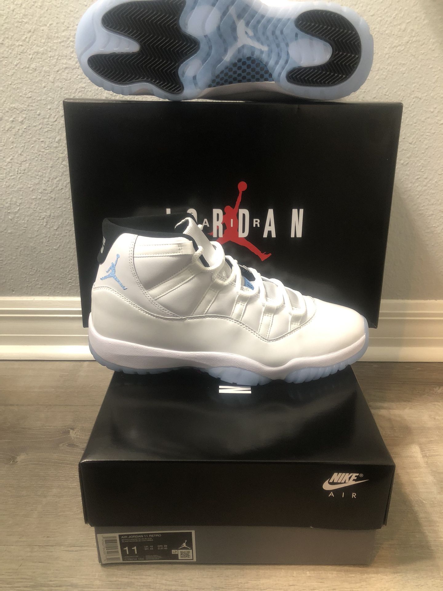 Air Jordan Retro 11 “Legend Blue”