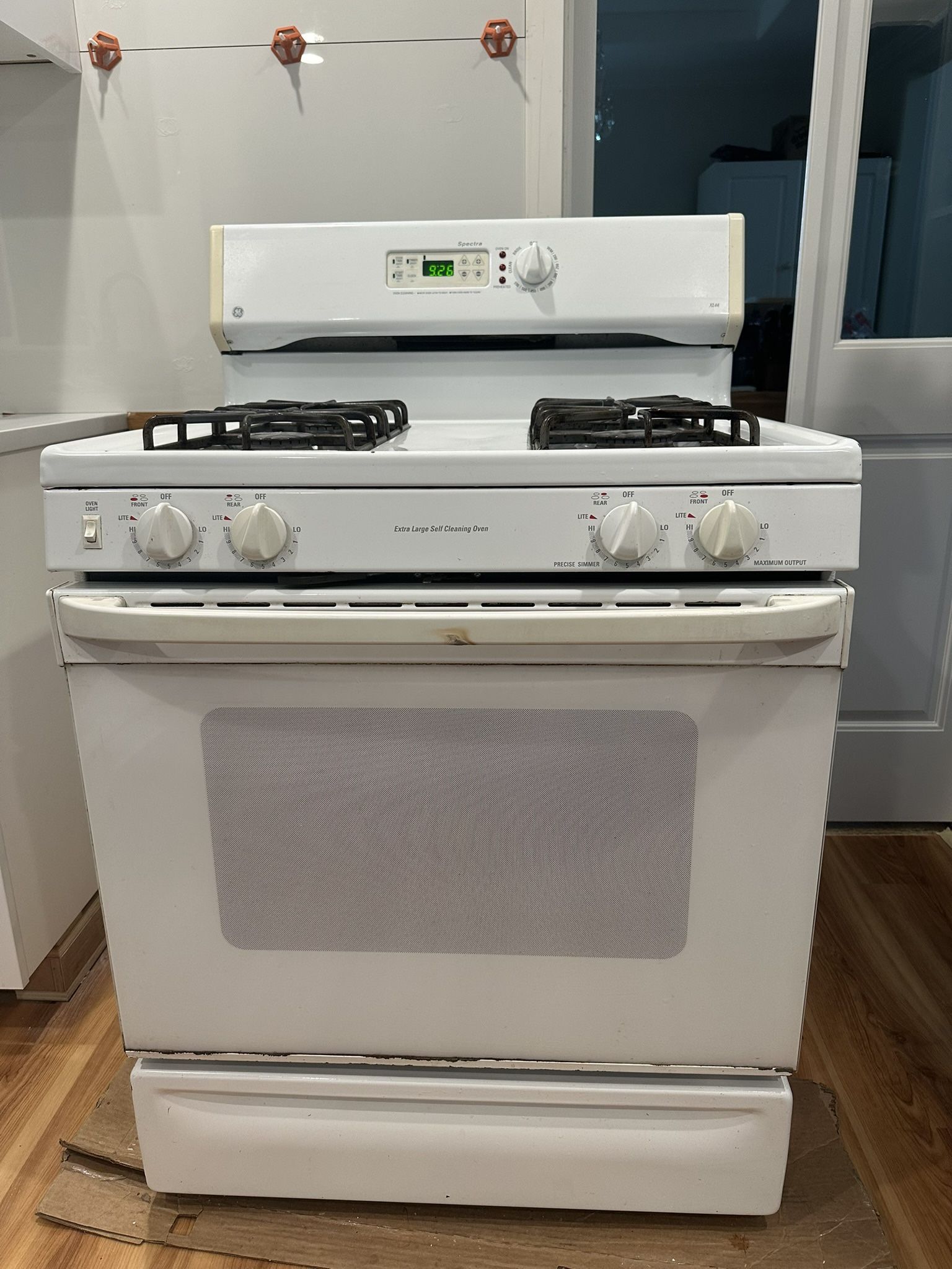 Gas Oven
