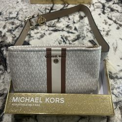 Michael Kors Adjustable Belt Bag- Size S/M