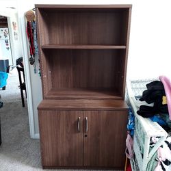 Oak Type Wood Laminate Cabinet